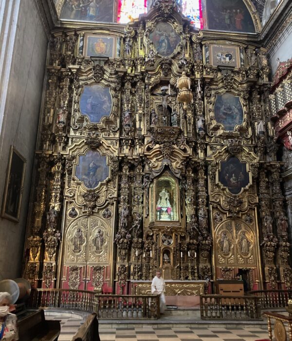 1 (3) altar mexico pilgrimage tour