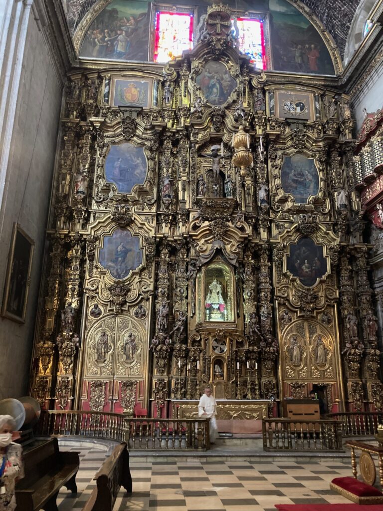 1 (3) altar mexico pilgrimage tour