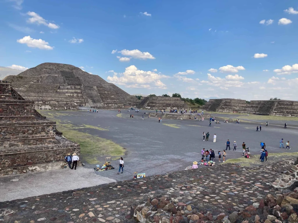 1 (8) mexico pilgrimage pyramids