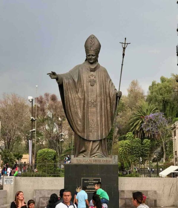 Guadalupe-JPII-statue-pilgrimage Our Lady of Guadalupe JPII Statue on pilgrimage