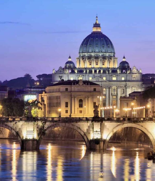 Vatican-at-night-04-21-2013-dreamstime Vatican at night on Rome Pilgrimage