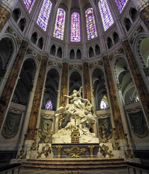 chartres-cathedral-altar-france chartres cathedral high altar france pilgrimage tour