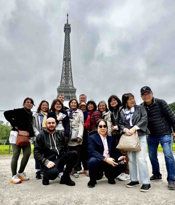 eiffel-paris-france-group eiffel tower france catholic group pilgrimage tour