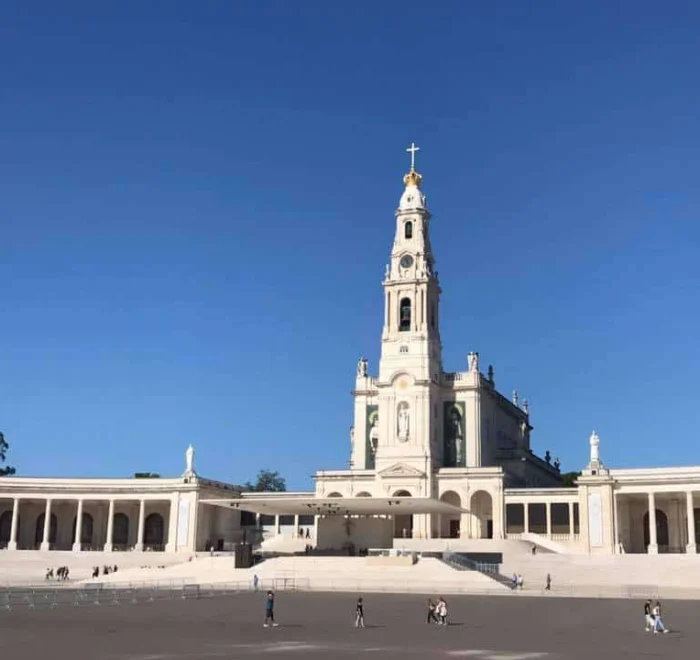 fatima-wide fatima pilgrimage portugal