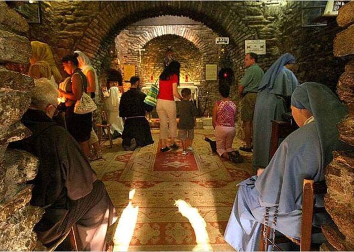 house-mary-ephesus House of Mary in Ephesus greece paul pilgrimage tour