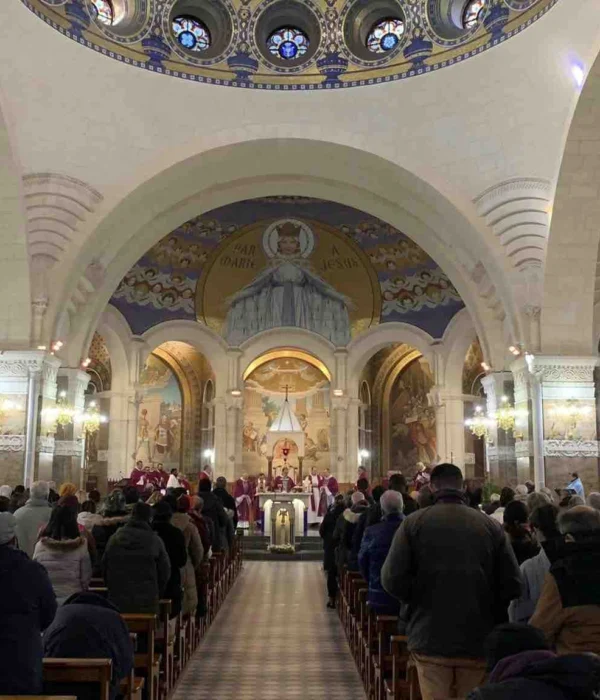 lourdes-mass mass at lourdes pilgrimage tour