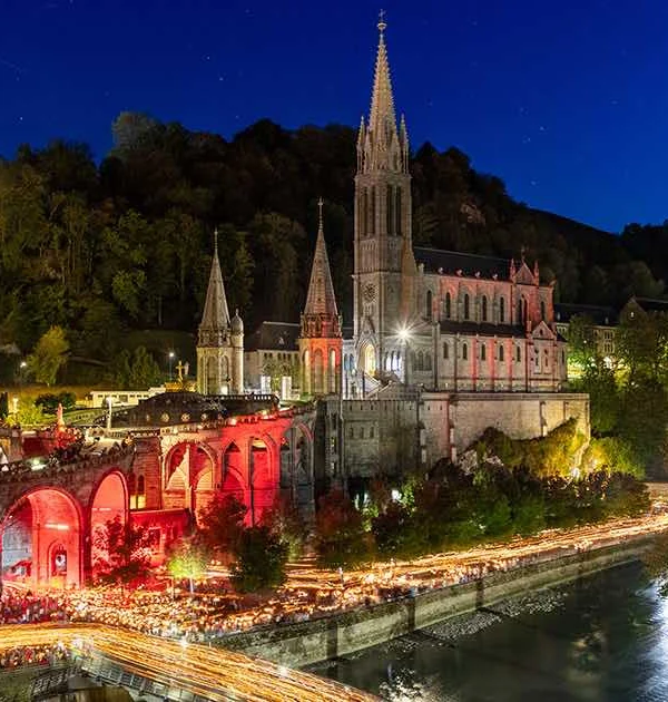 lourdes-night-pic Lourdes night picture pilgrimage tour