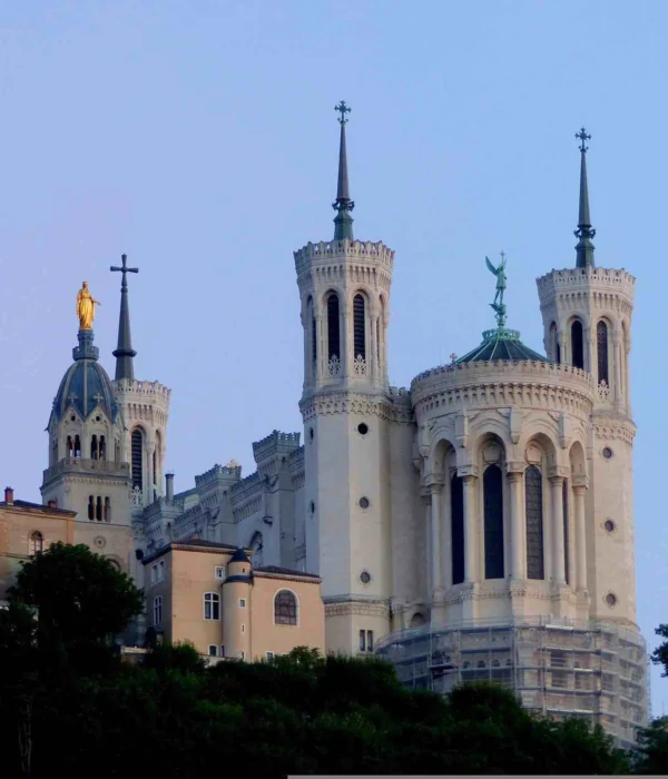 lourdes-pic Lourdes early morning pilgrimage tour
