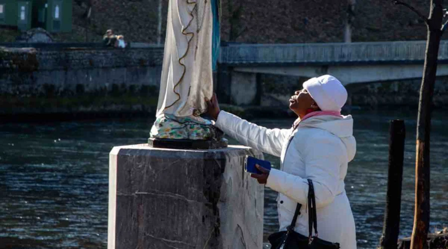 mary-lourdes our lady of lourdes pilgrimage tour