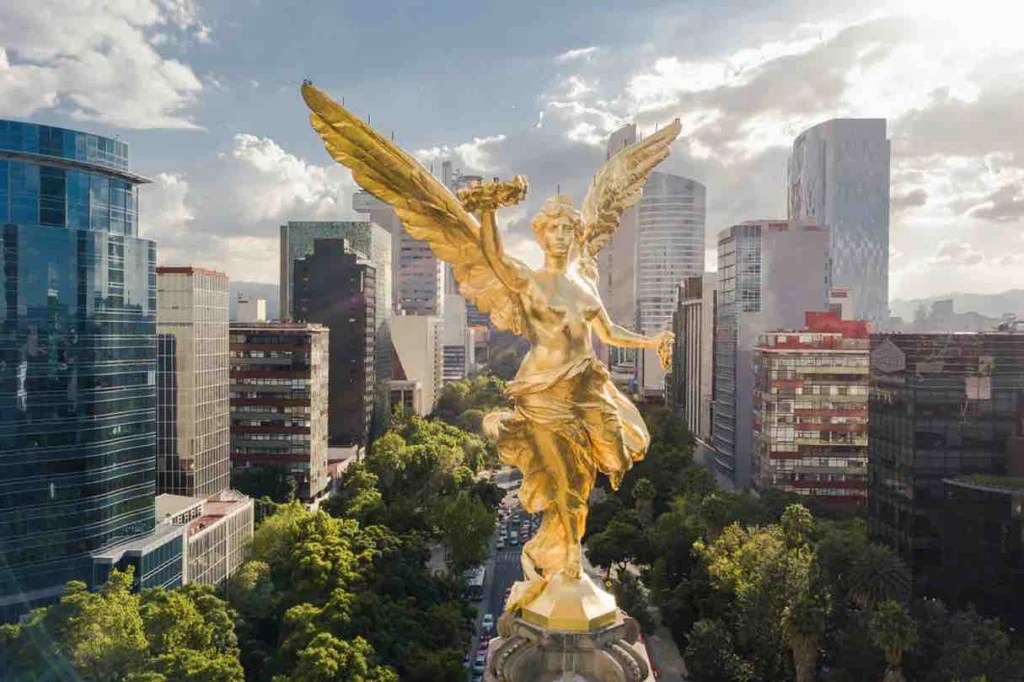 mexdm-angel-dela-independecia-3118-hor-clsc mexico city angel guadalupe pilgrimage