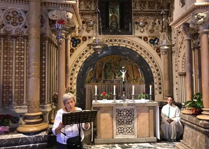 montserrat-mass pilgrims mass at montserrat abbey in spain
