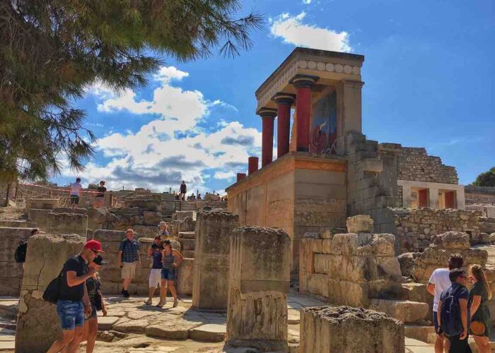 palace-knossos-wide-greece Palace of Knossos side view pilgrimage tour