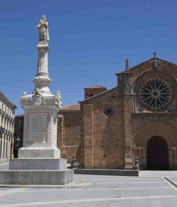 plaza-teresa-avila-spain plaza of saint teresa of avila spain