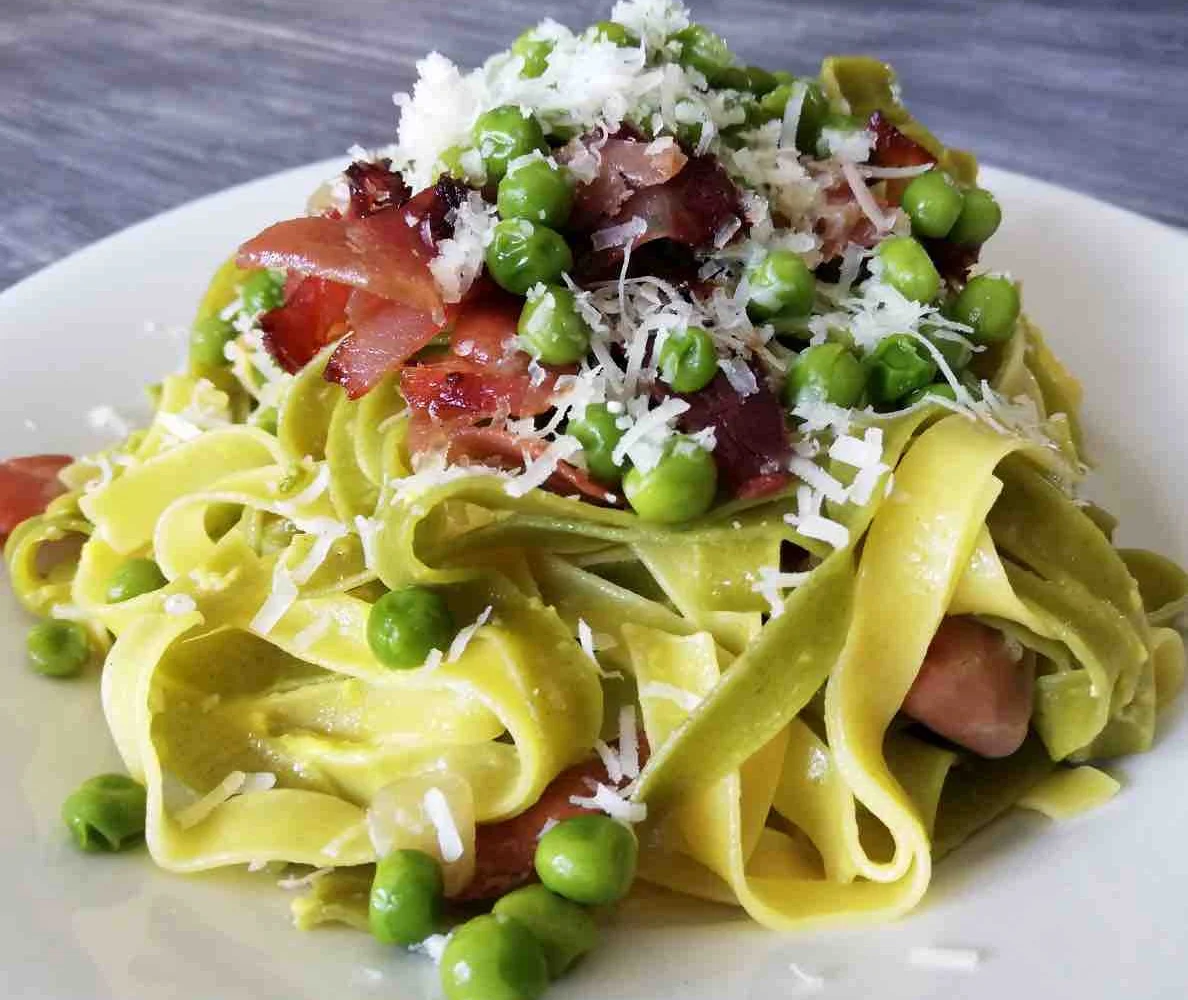 pope-fettucini-italy fettucini for the pope food italy pilgrimage tour