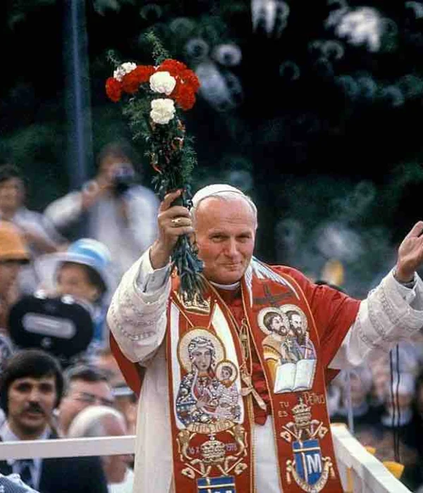 pope-poland-stole john paul II pope in poland pilgrimage tour