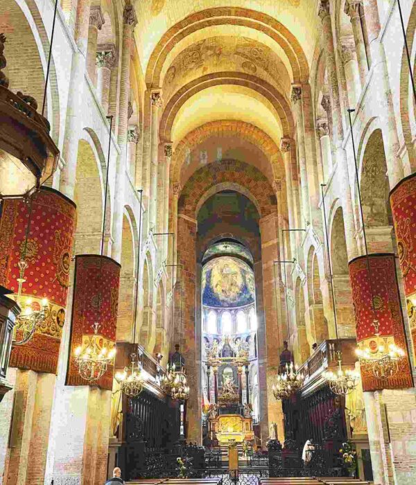 st-sernin-interior st. sernin interior toulouse france pilgrimage tour