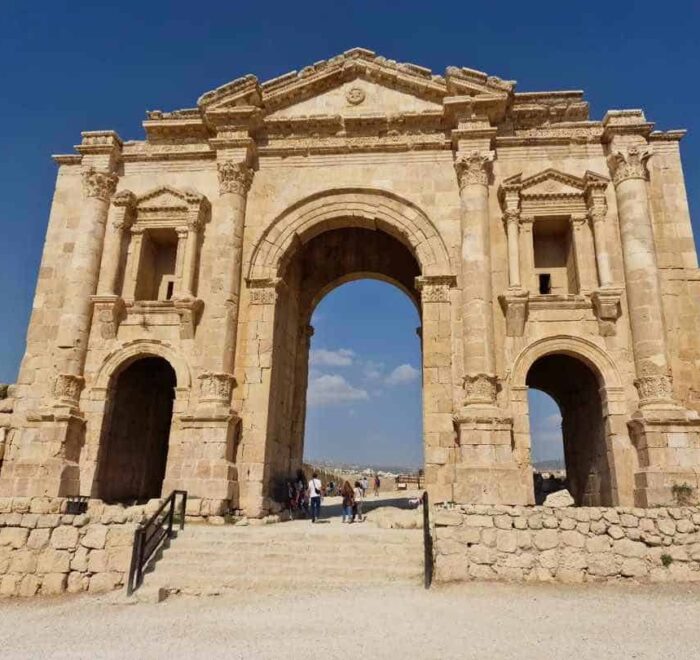 jerash-gate-jordan-pilgrimage jerash jordan holy land pilgrimage tour