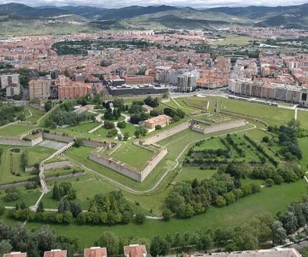 city-pamplona-spain city of pamplona spain on pilgrimage tour