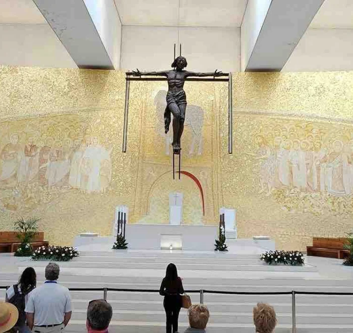 fatima-sanctuary-portugal-pilgrimage sanctuary at fatima pilgrimage tour