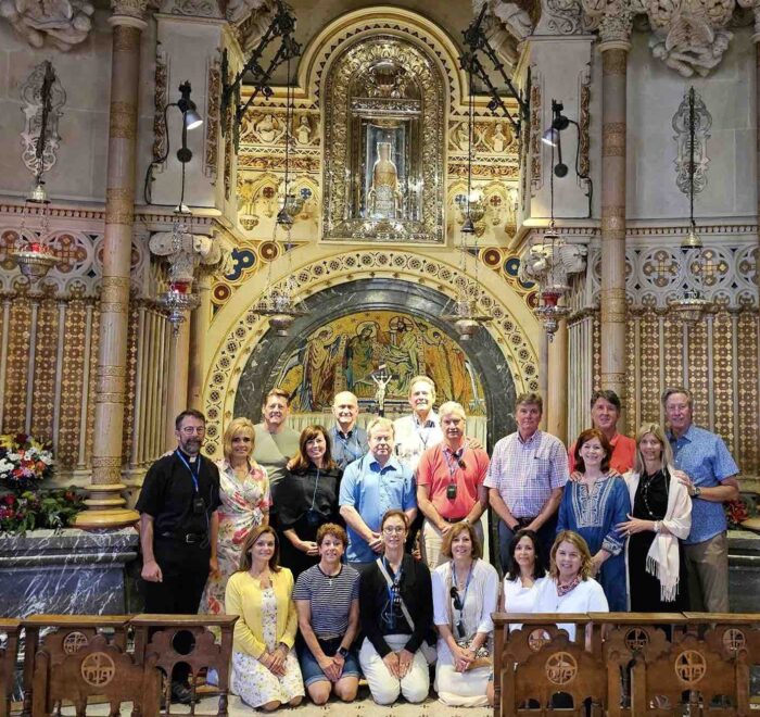 group-spain-catholic-pilgrimage catholic journeys group in church portugal spain pilgrimage tour