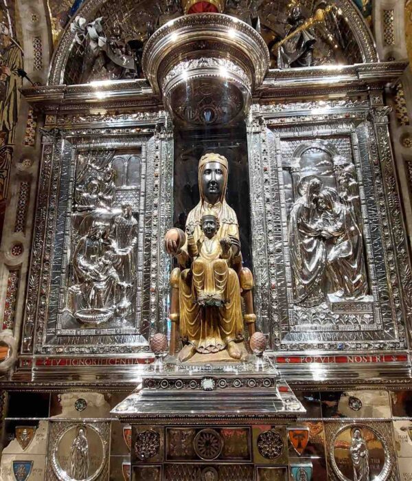 montserrat-madonna-black montserrat madonna pilgrimage tour