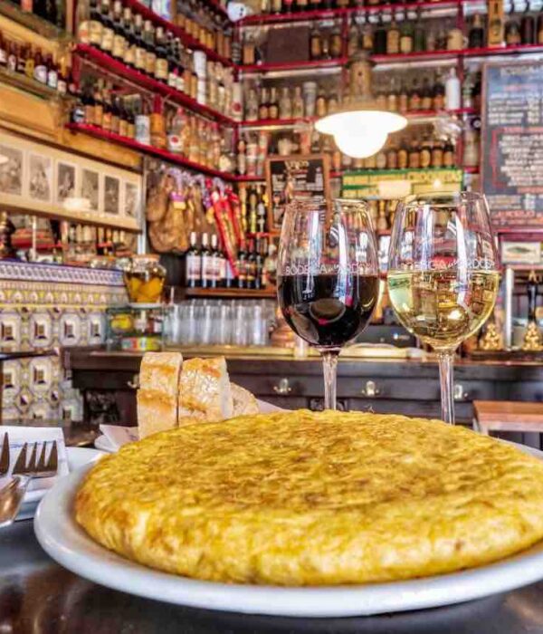 spanish-omelette-pilgrimage spanish omelette food spain pilgrimage tour