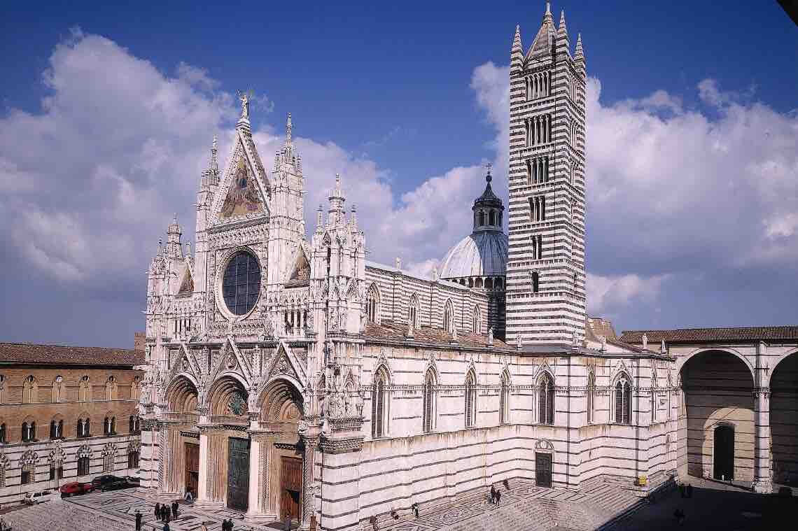 vista-cattedrale-siena-italy vista cathedral siena italy