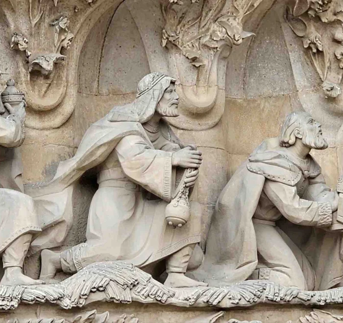 wise-men-la-sagrada-familia-spain wise men relief on la sagrada familia barcelona on spain food and faith pilgrimage tour