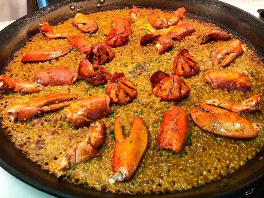Paella spain pilgrimage tour food