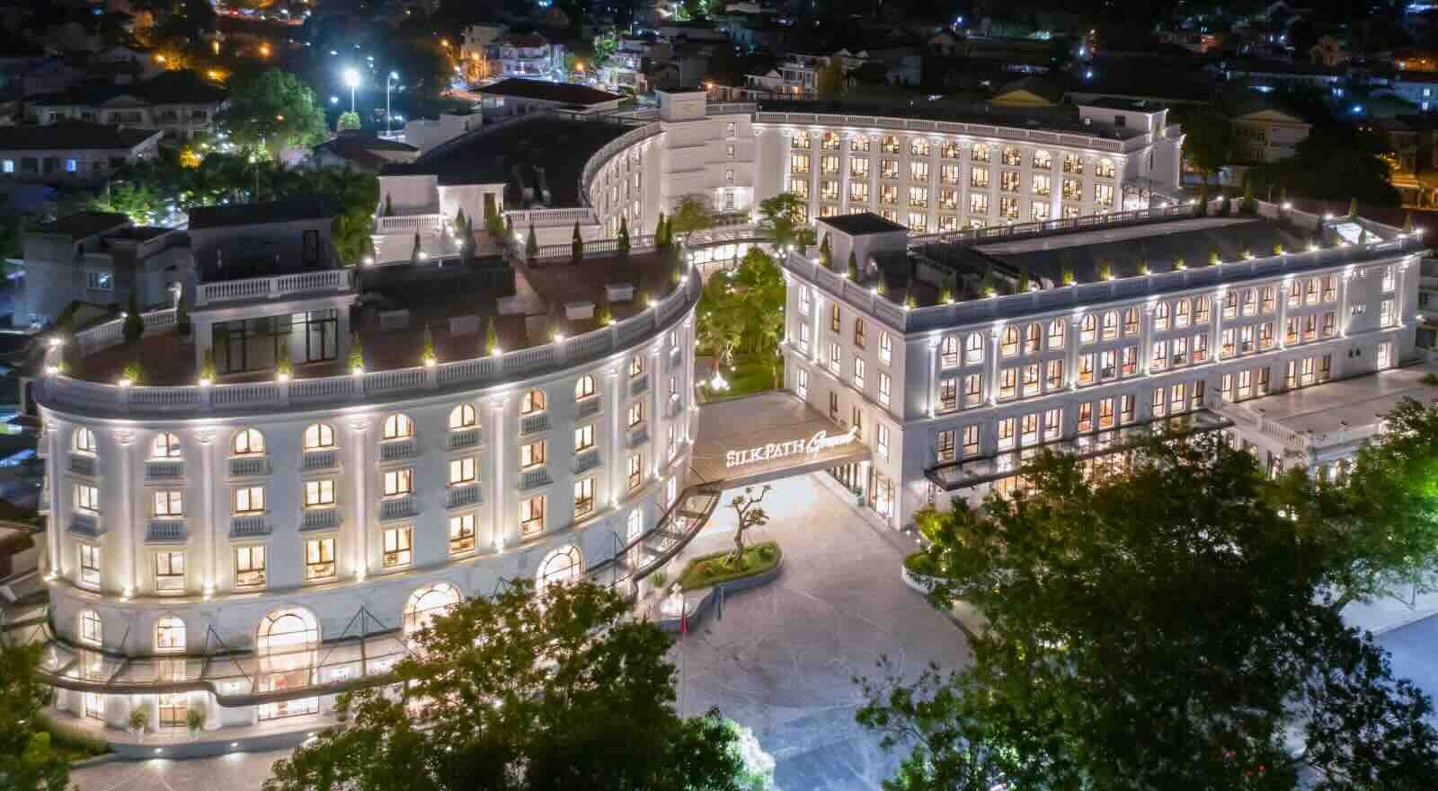 silk path hotel hue vietnam pilgrimage