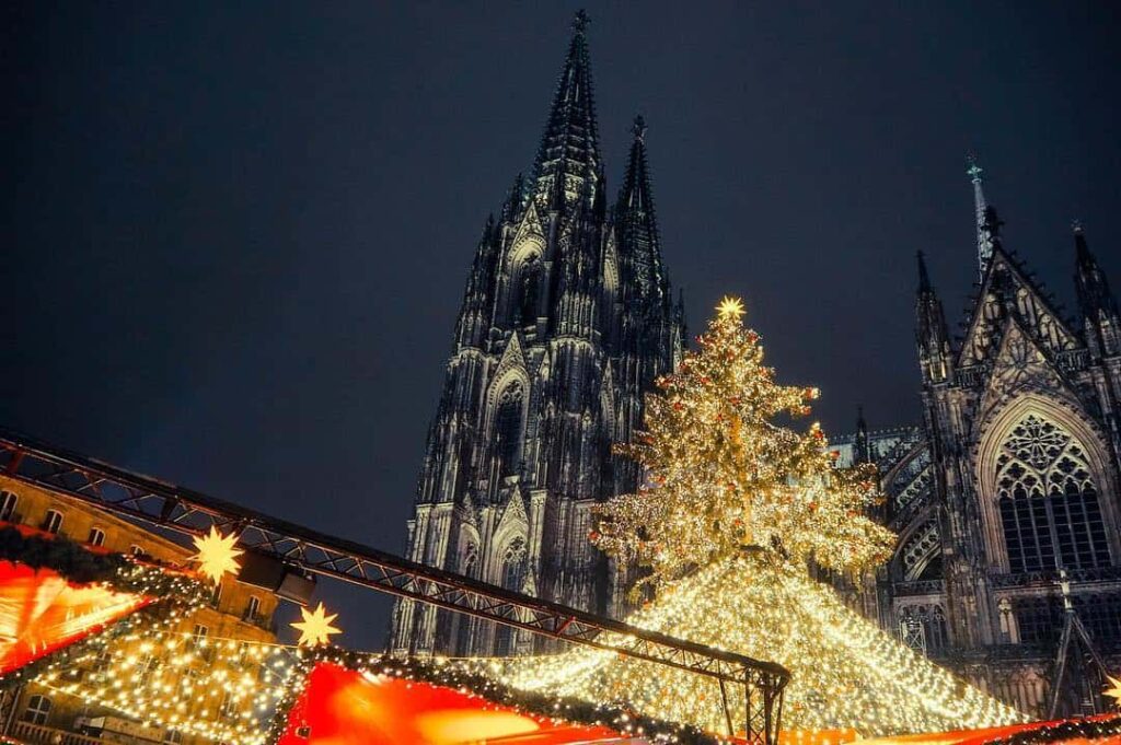 cologne cathedral christmas markets cruise